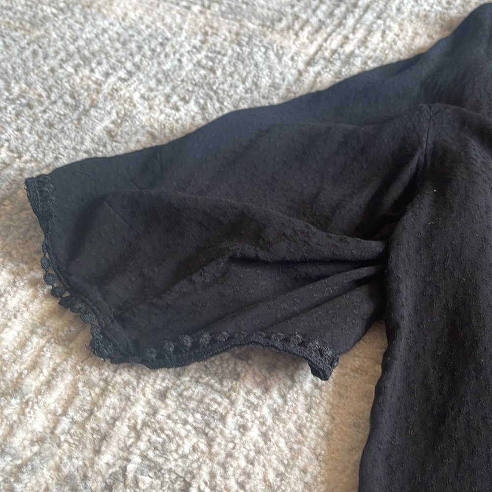 Cardigan/Cover-Up - Picture 2 of 3